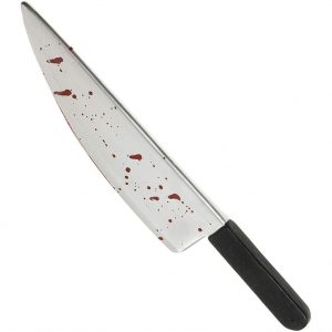 Cuchillo de plástico con sangre
